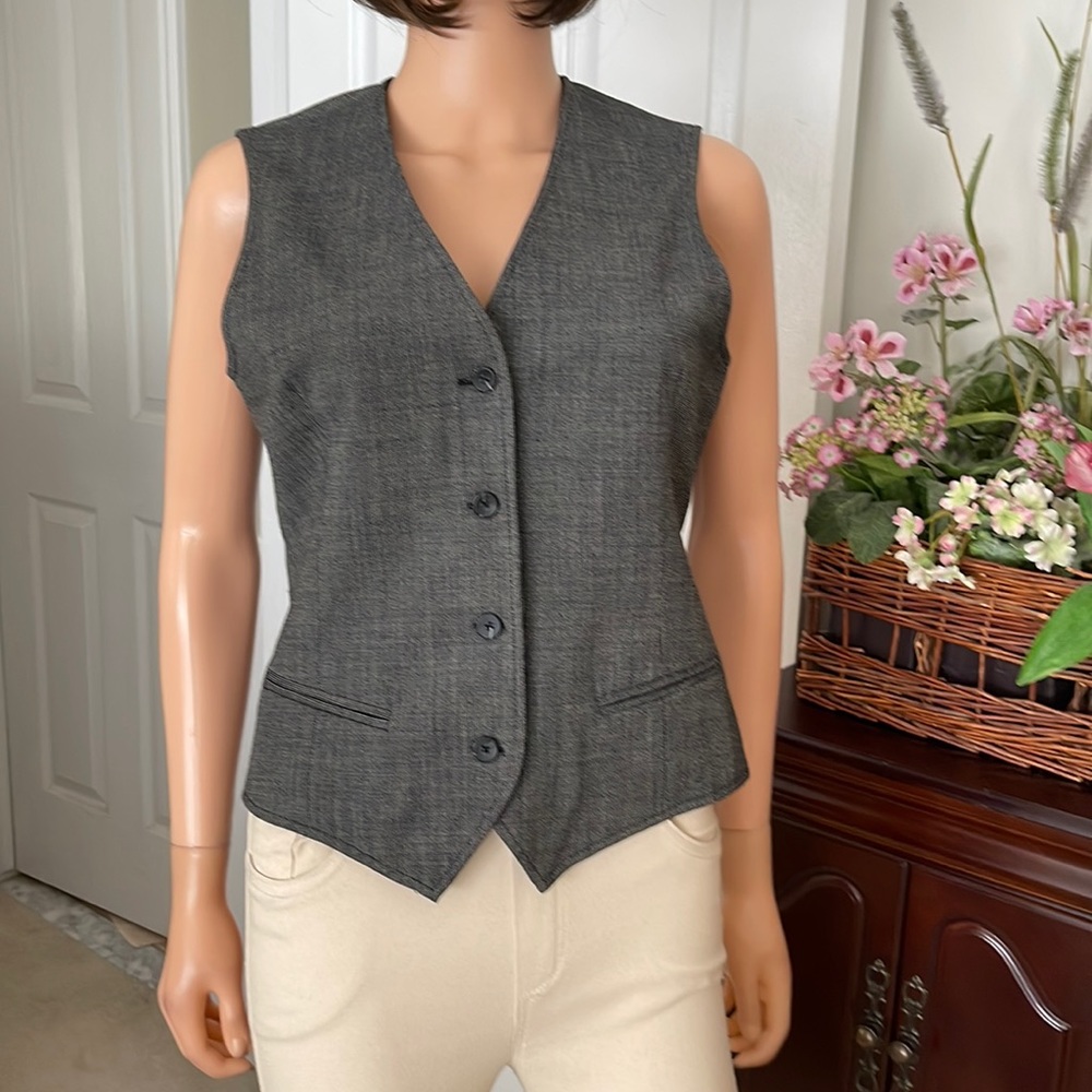 NWOT Rafaella wool button vest - Picture 2 of 9